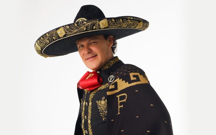 Pedro Fernández – Ave Fénix Two’r